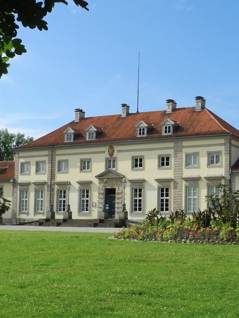 MUSEUM Wilhelm BUSCH Garten_Foto MUSEUM Wilhelm BUSCH