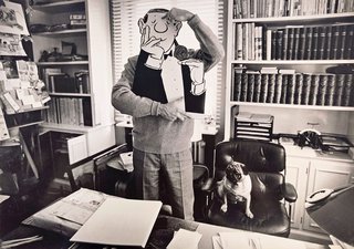MUSEUM Wilhelm BUSCH_Loriot_Loriot mit Mops_o. J. (c) Studio Loriot, Frankfurt Main