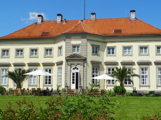 Museum Wilhelm Busch - Gartenseite (62).JPG